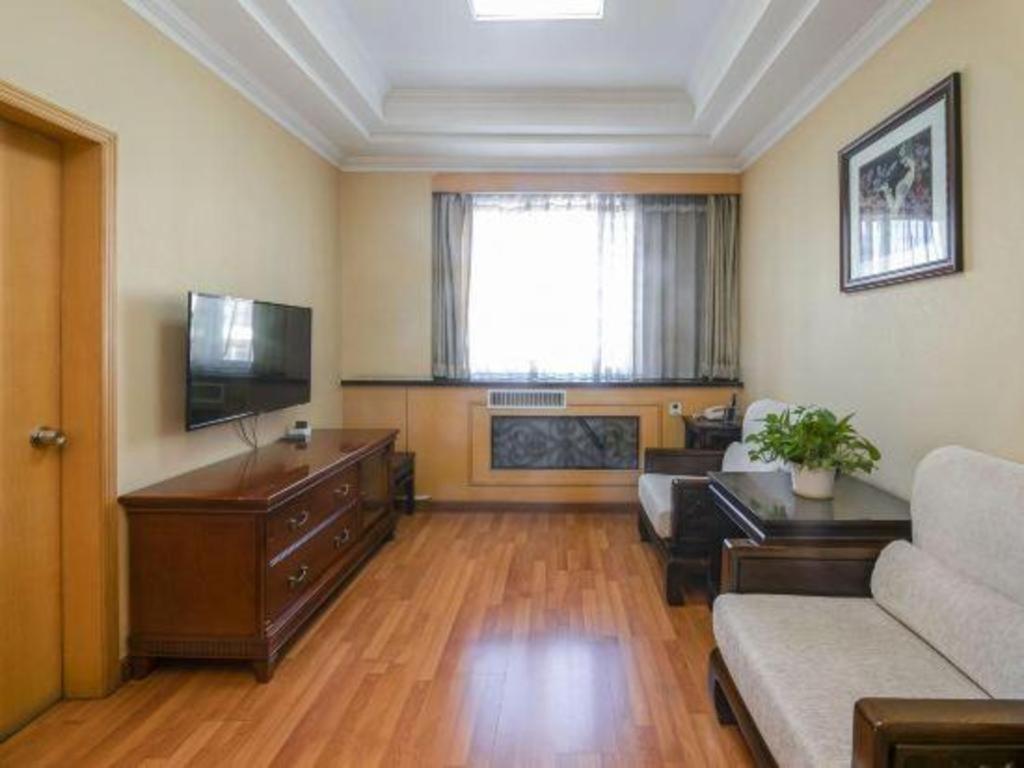 Hujialou Hot Spring Hotel Beijing Exterior photo