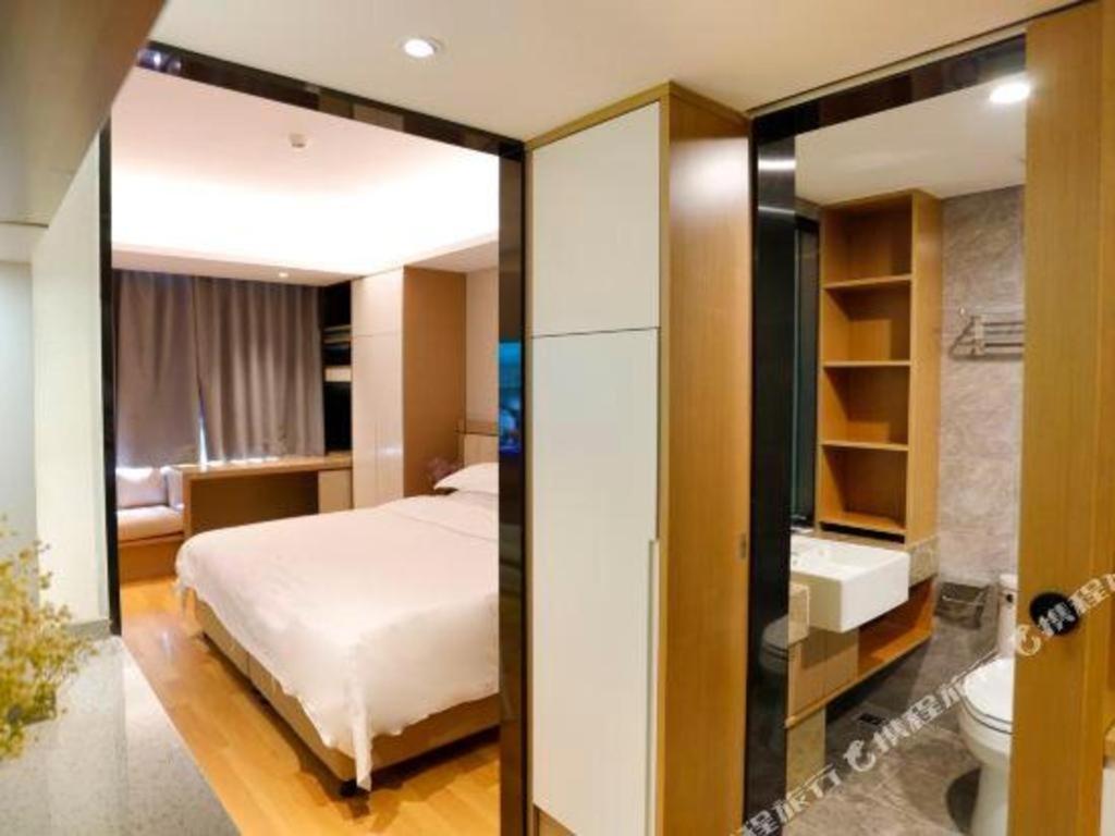Hujialou Hot Spring Hotel Beijing Exterior photo